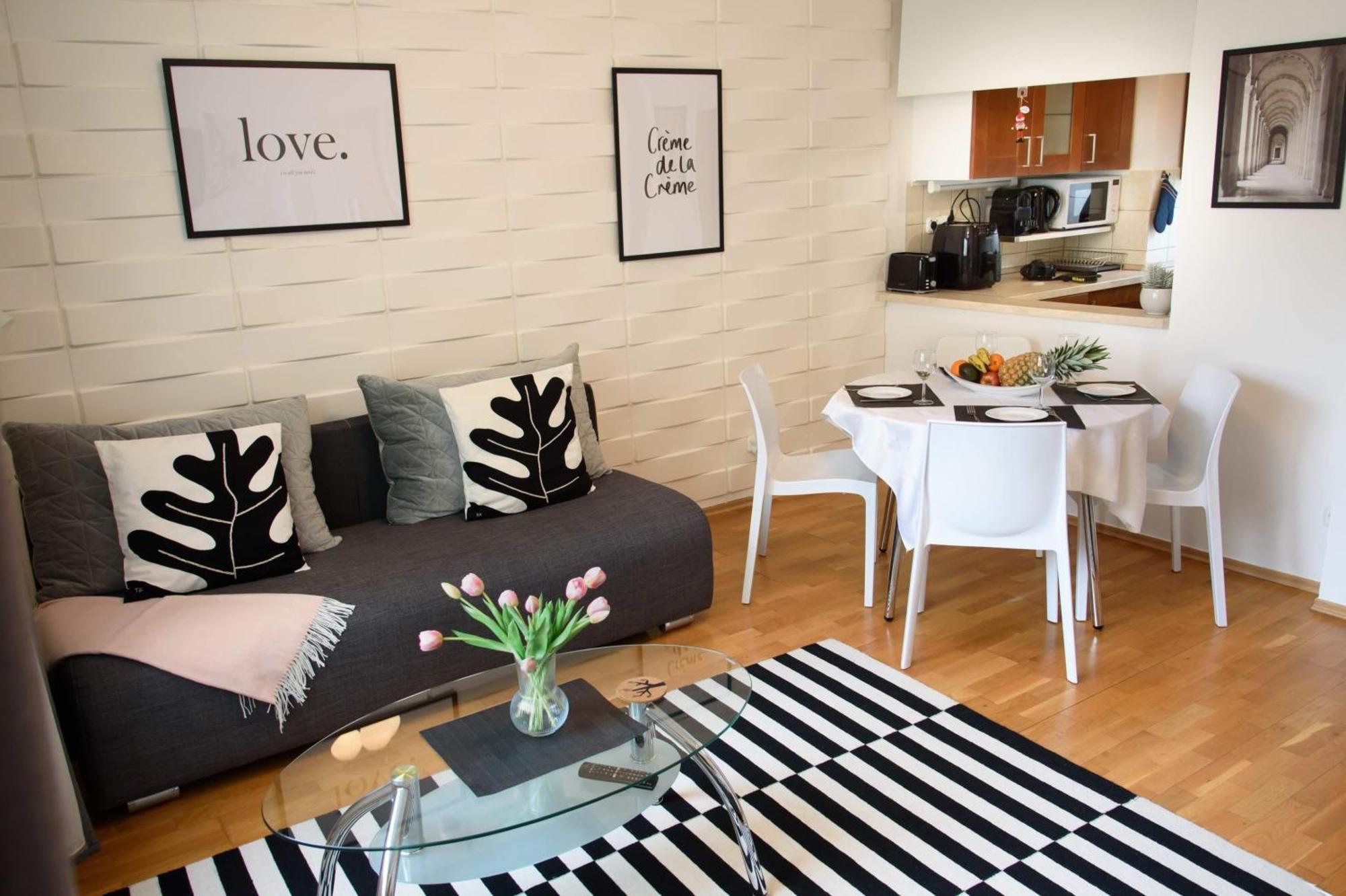 Peony Kaldy Apartman Free Garage Under The House บูดาเปสต์ ภายนอก รูปภาพ