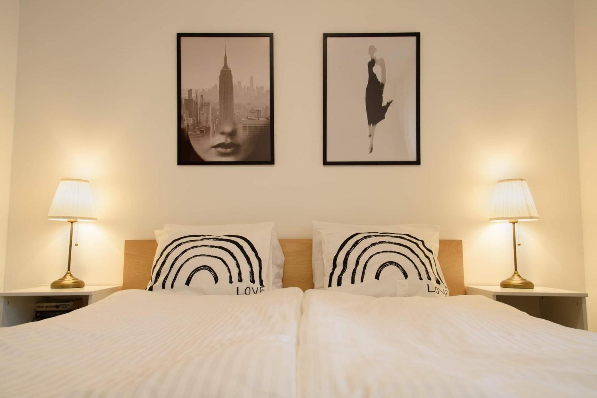 Peony Kaldy Apartman Free Garage Under The House บูดาเปสต์ ภายนอก รูปภาพ